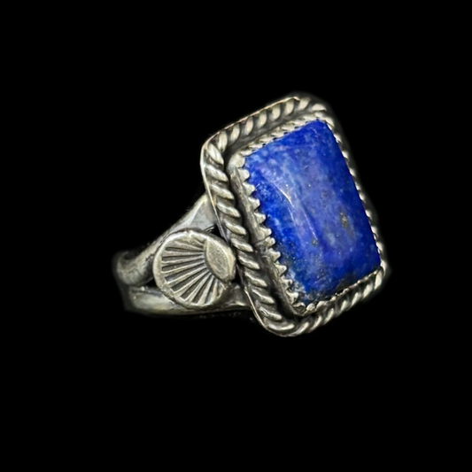 Jeanette Dale High-Grade Lapas Ring | Navajo Sterling Silver Size 7