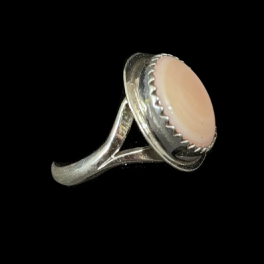 Nelson Morgan Navajo Pink Conch Ring | Sterling Silver Size 5.5